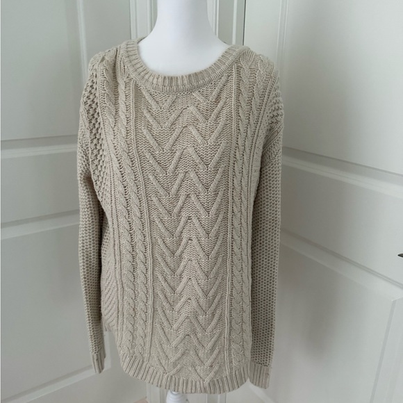 BDG Cream Cable Knit Crew Neck Sweater, barely worn - Picture 1 of 7